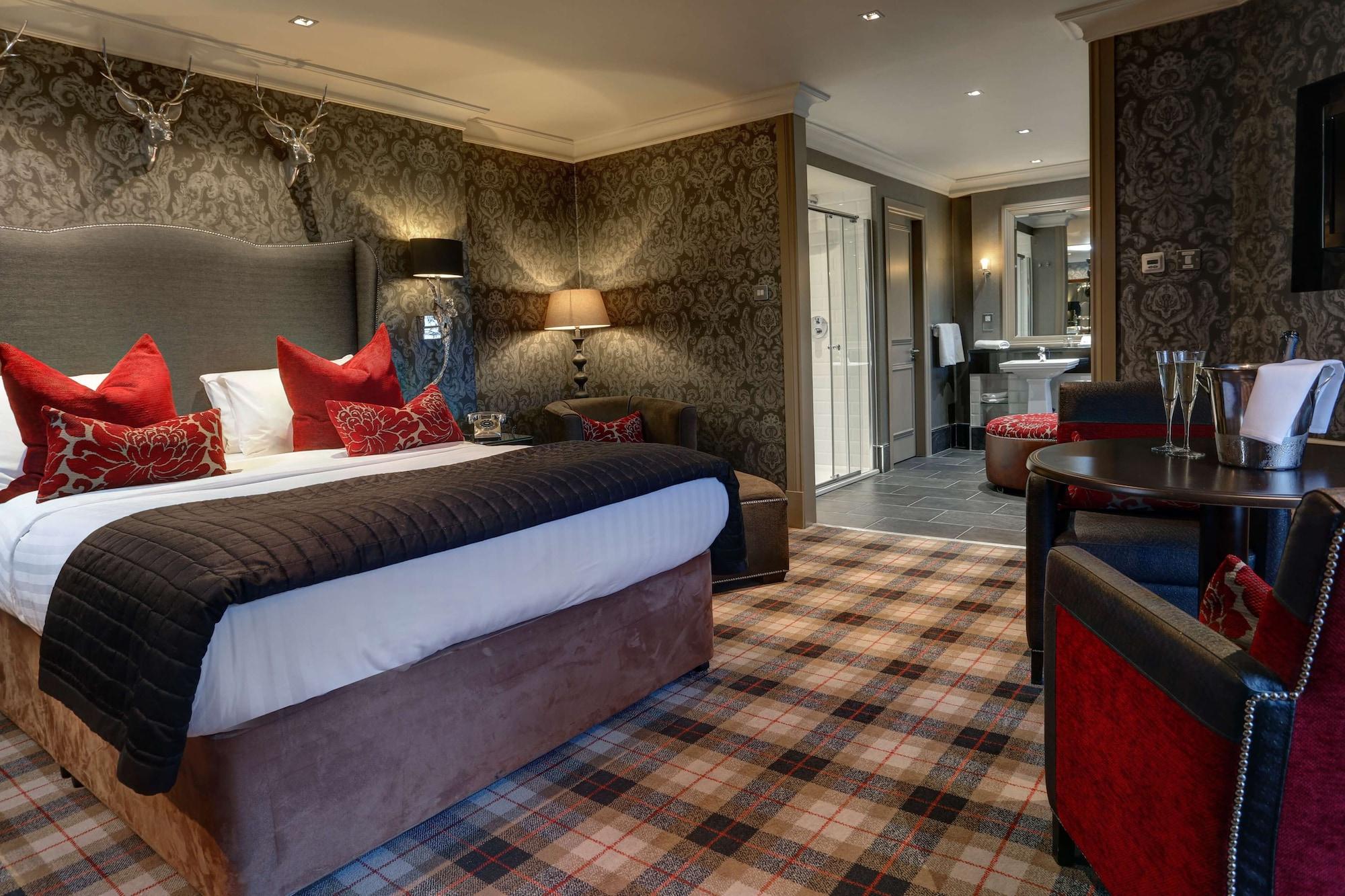 Best Western Eglinton Arms Hotel Eaglesham Esterno foto