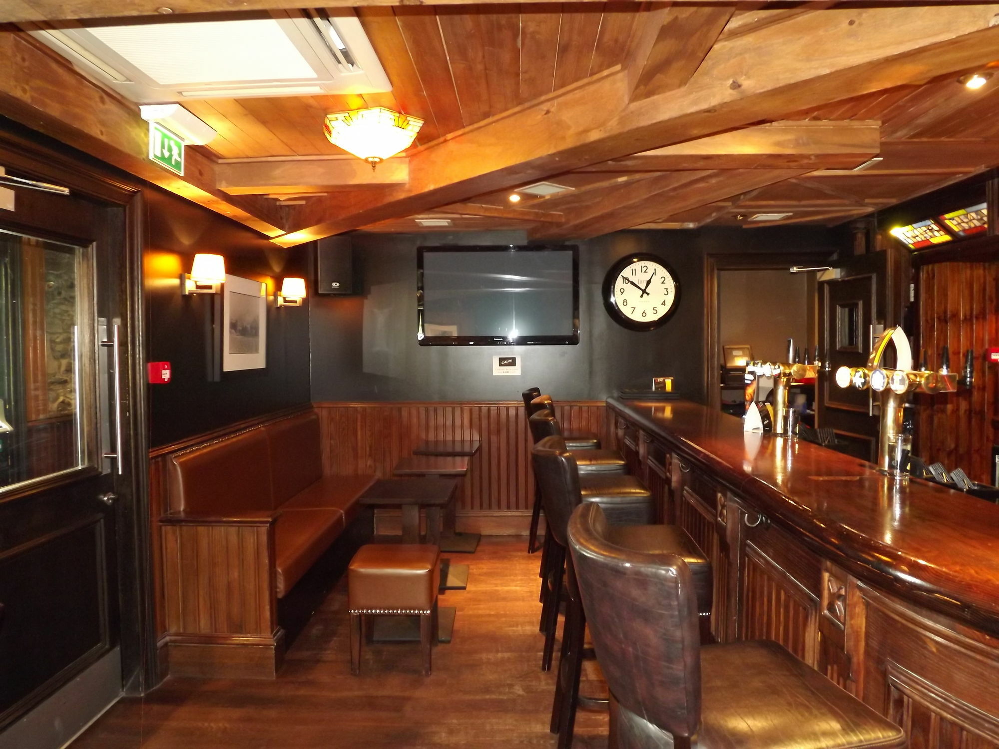Best Western Eglinton Arms Hotel Eaglesham Esterno foto